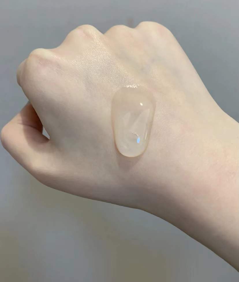 男生洗完澡涂身体乳吗(男生洗完澡涂身体乳吗女生)