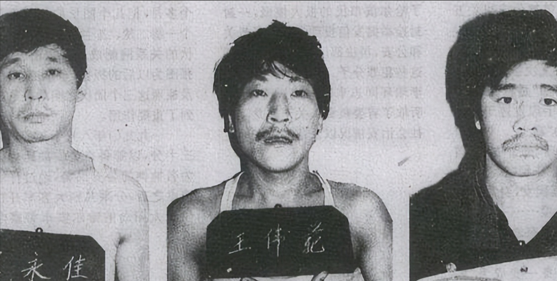 乔四原名宋永佳,出生于黑龙江省哈尔滨市.