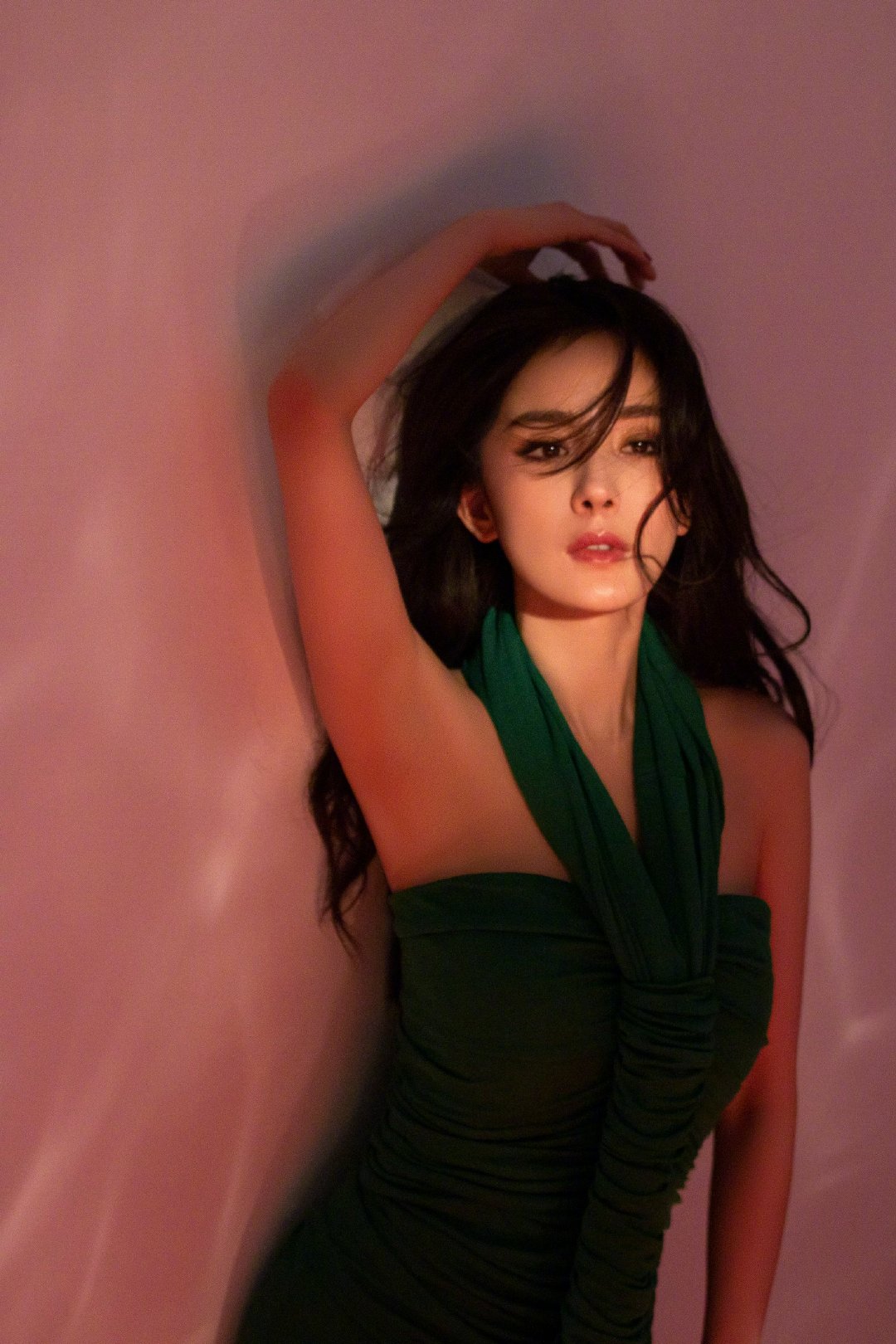 杨幂邪恶ps邪恶图片(35岁杨幂拍性感写真大片) - 赤虎壹号