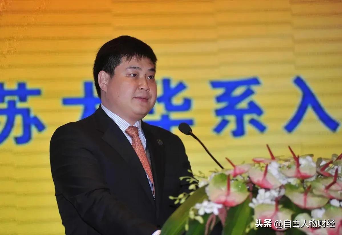 娶自己学生为妻，后因超生无奈下海经商，如今儿子成新疆首富