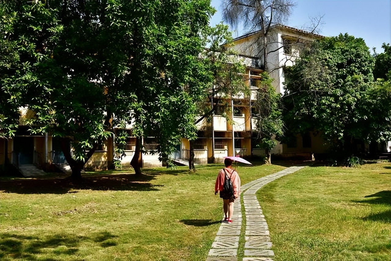 一流学科被警示后，这所双一流终于迎来新校长！来自于清华大学