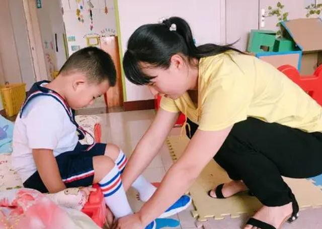 选择公立幼儿园还是私立幼儿园？上小学后差距凸显，差的不是一点