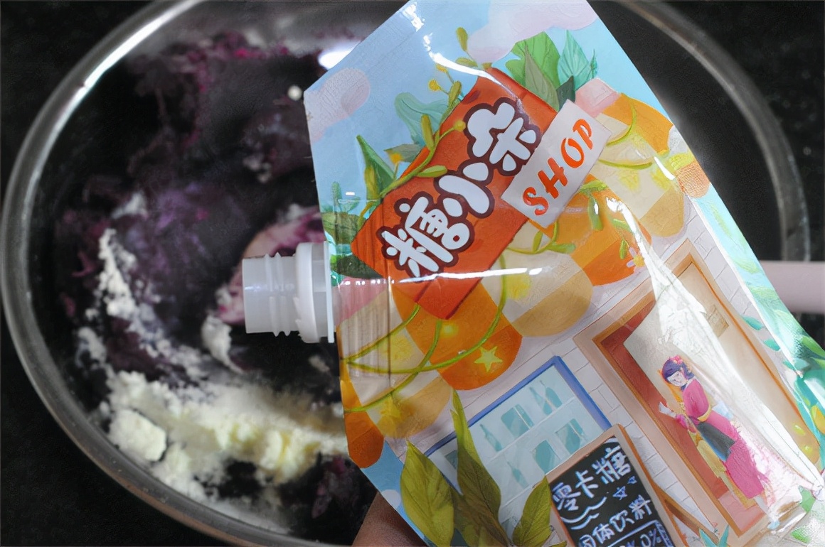 冬天吃红薯不如糕，1买就是10斤，不煮也不烤，一口一个超解馋