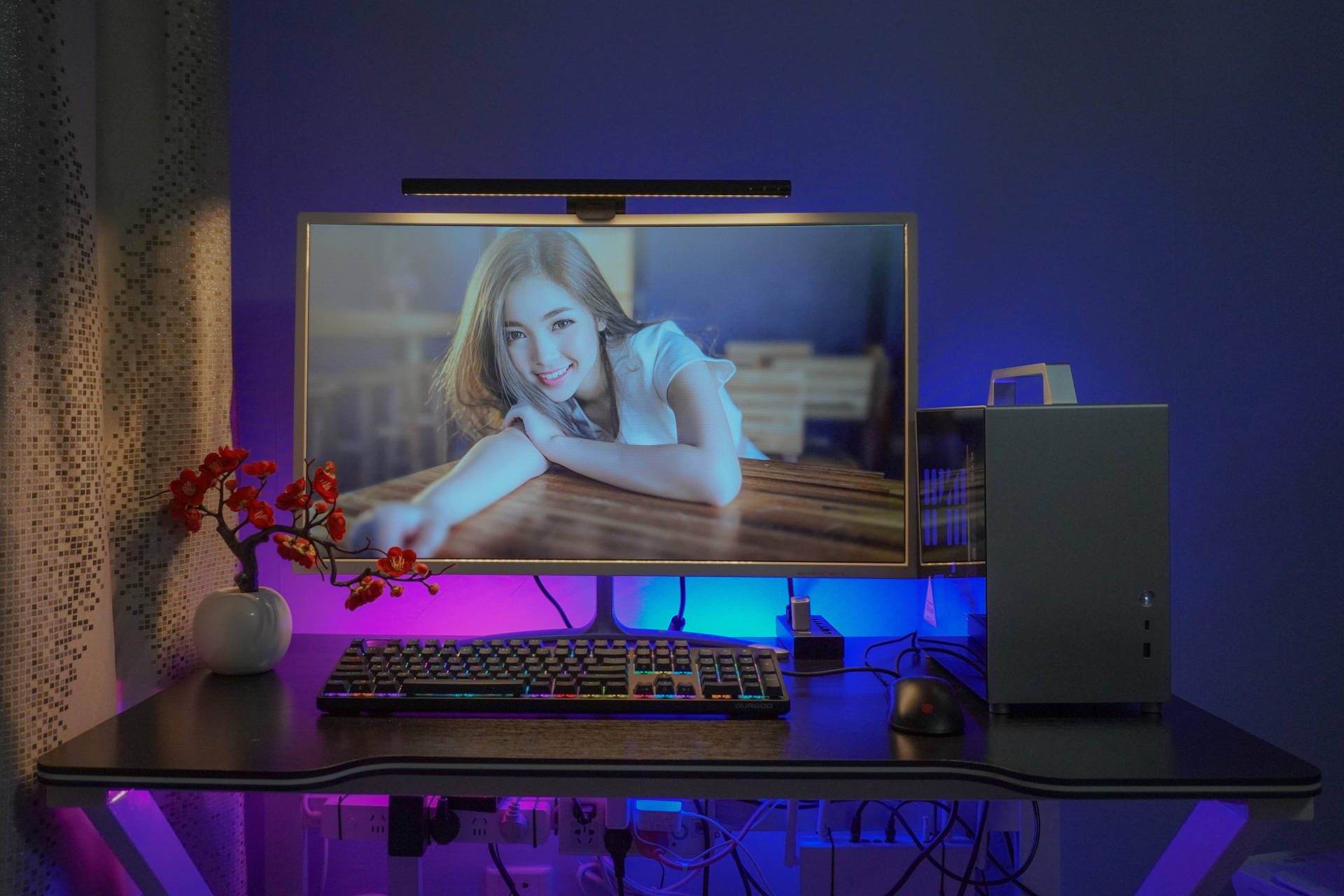 办公+电竞，鱼与熊掌可兼得！这把键盘还有RGB光