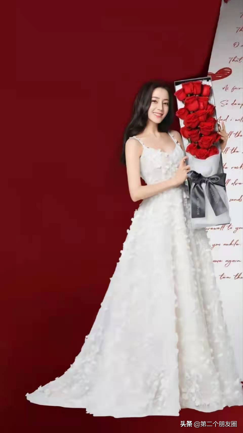 女顶流？迪丽热巴代言roseonly，销量不及肖战最低数据被嘲
