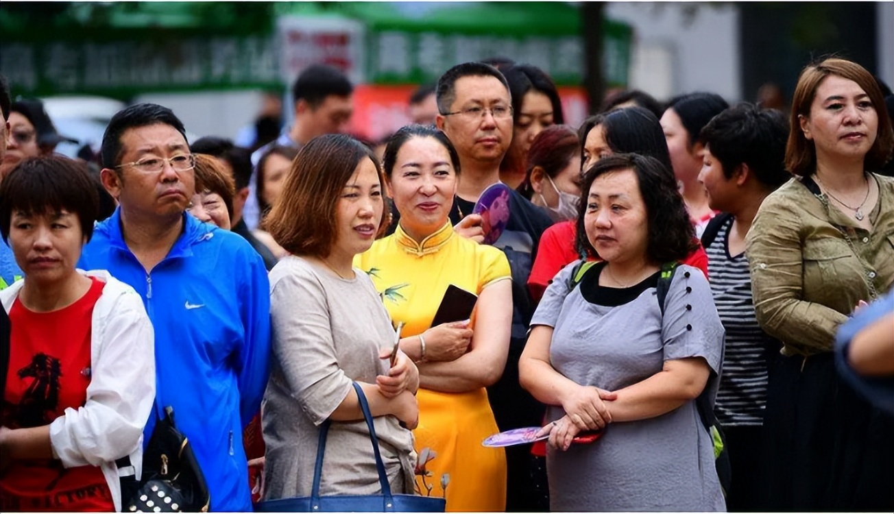 中考和高考当天，家长有必要“全程陪考”吗？资深班主任这样说