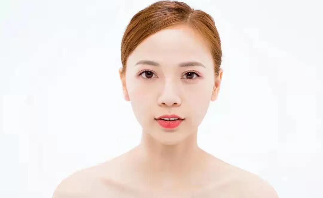 一白遮百丑，你準(zhǔn)備好白白的過(guò)夏天了嗎？分享給你11個(gè)美白方法