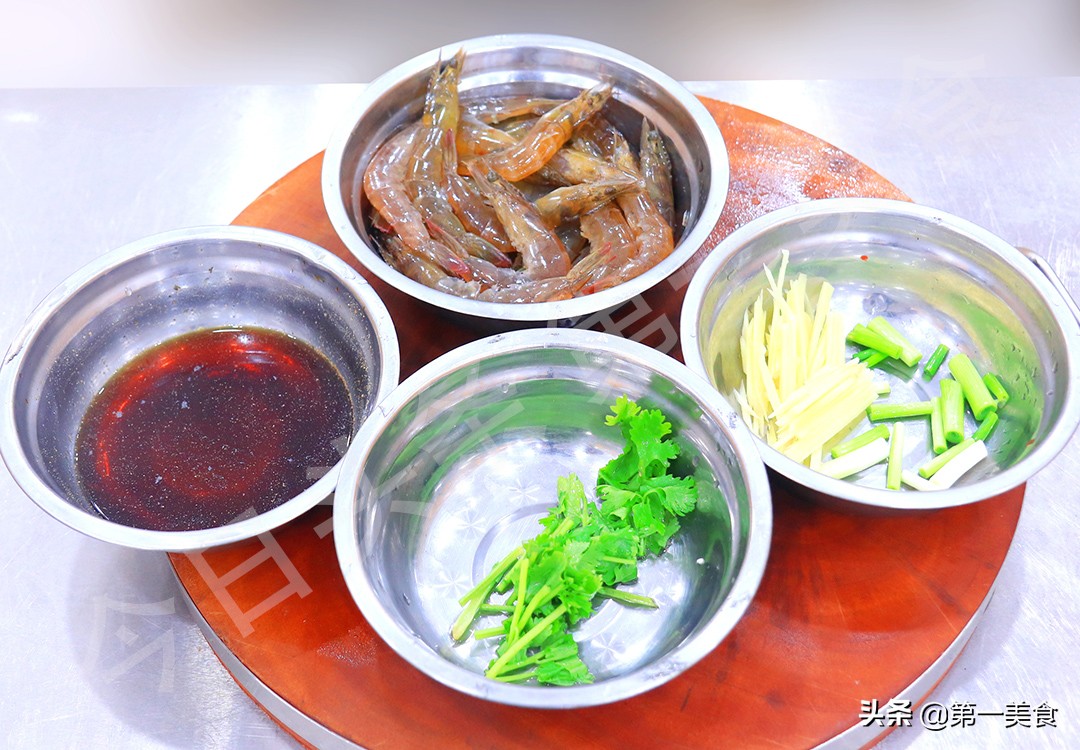 过年必备的5道硬菜，鲜香美味，待客也倍有面子，大人小孩都喜欢