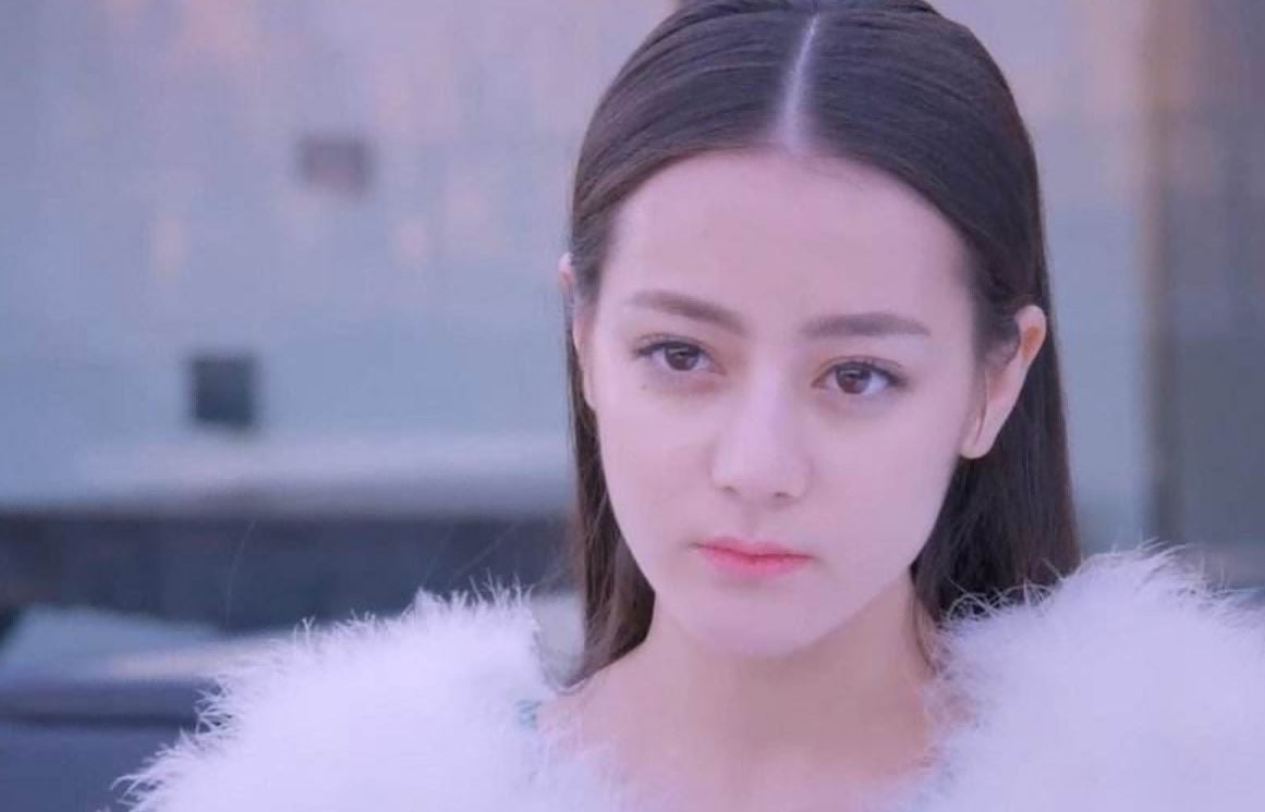 同样是“厚刘海”，把杨紫胡冰卿和杨幂放在一起，差别不止一点