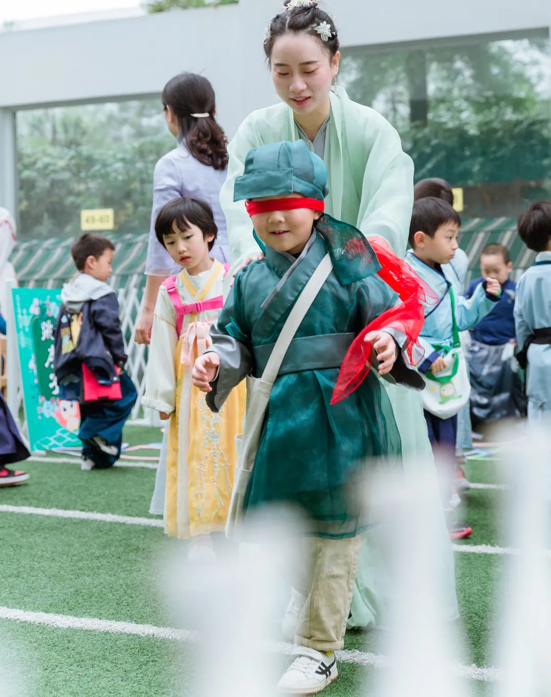 汉服体验、美食大赏、亲近野生动物……这样的春日活动真让人羡慕