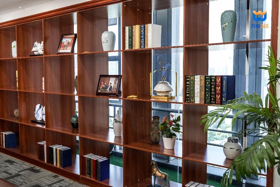 请律师一般多少钱？律师有收费标准吗？