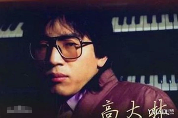 58岁台湾歌手千百惠高调晒身份证，自曝已持有20多年，现定居成都