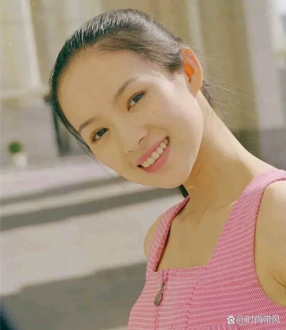 章子怡，年轻时的几张片