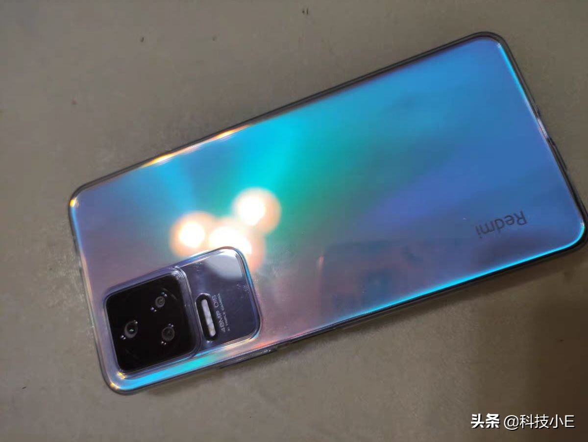 红米骁龙870持续真香，E4屏+67W快充+光学防抖，256GB降至1799元