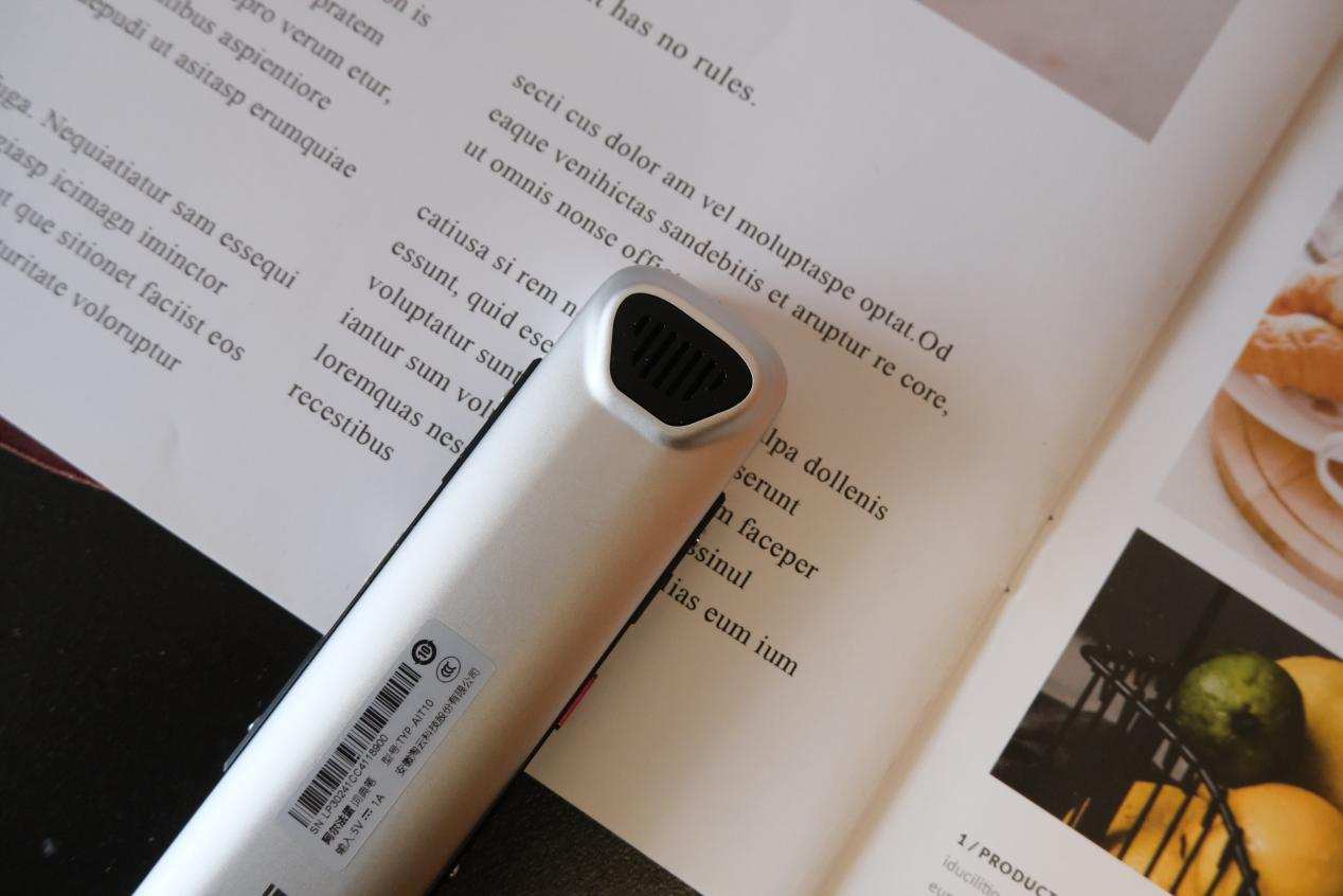 家长辅导孩子学习有困难，阿尔法蛋T10词典笔来帮忙