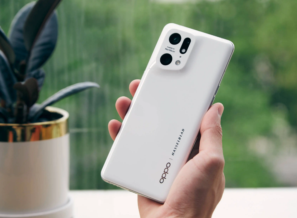 目前最值得买的四款手机，性能体验都处于顶尖水平，最低仅2999元