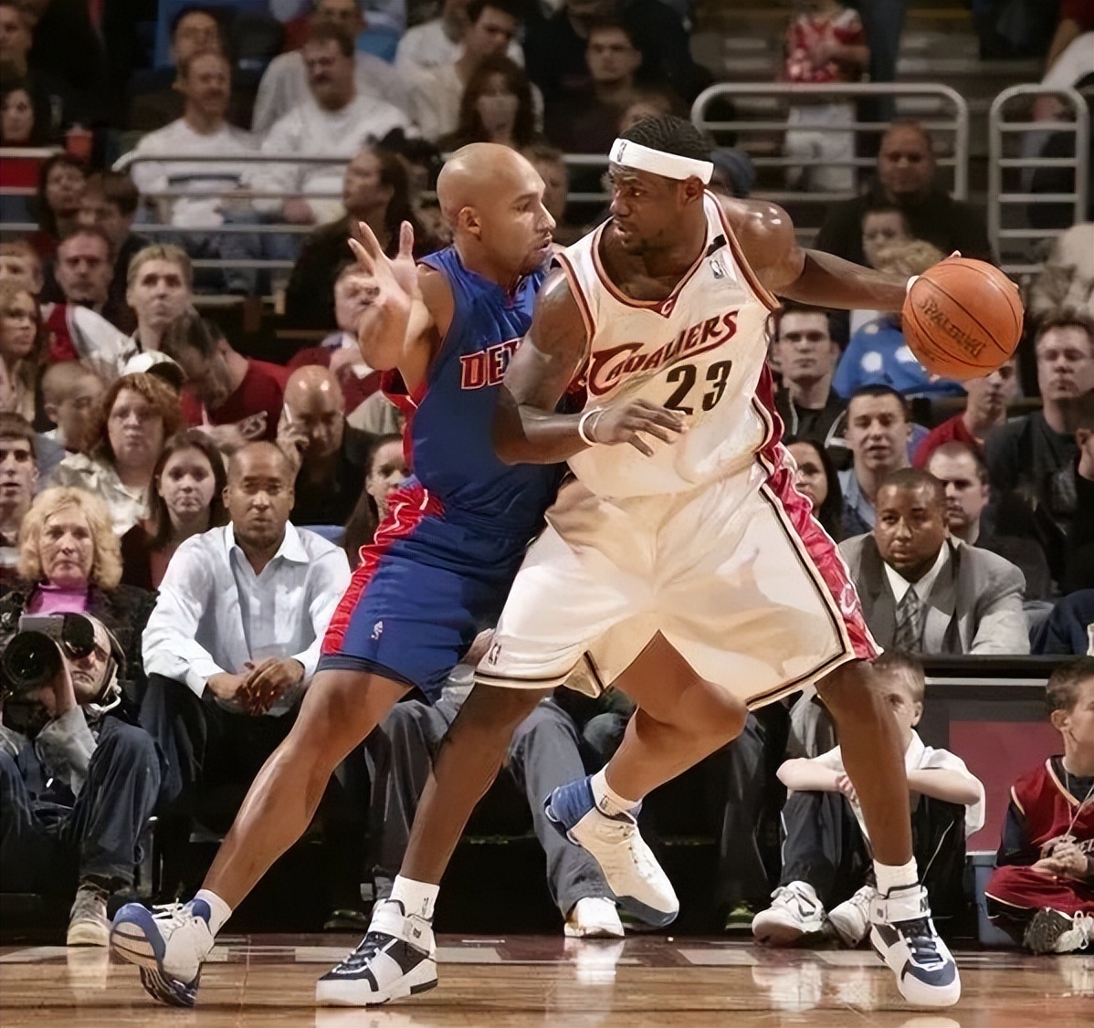 为什么nba教练圈(菜鸟主帅正式掌舵湖人，哈姆有什么魅力让詹姆斯为他发文欢呼？)