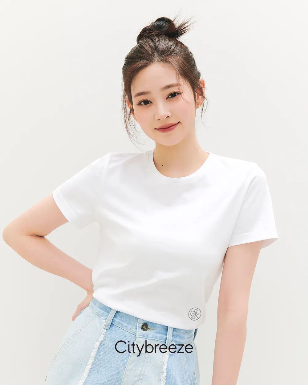 韩国金姓女艺人有哪些(韩国姓金明星女)_04447排行网