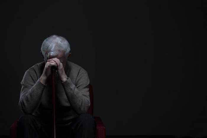 亚洲首位安乐死的中国人，家人公布视频真相后，为何会引起争议？