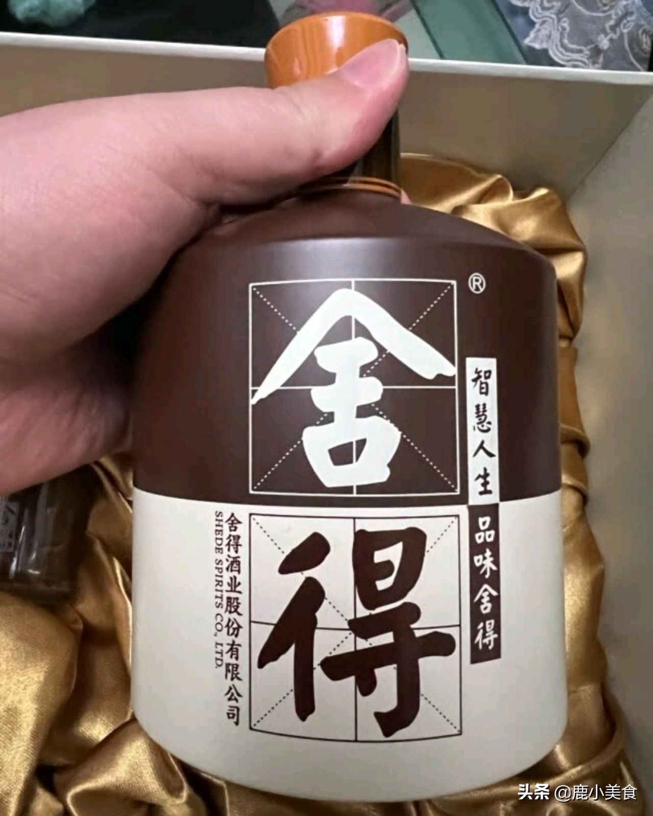送礼买什么酒好性价比（送礼酒推荐）