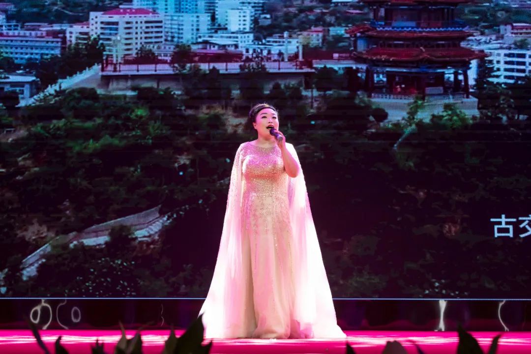 “喜迎二十大 奋进新征程”2022年太原群文活动启动仪式暨“美丽乡村”太原市乡村村晚大比拼活动举行