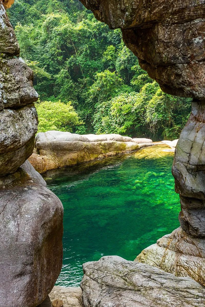 广东有处顶级幽谷碧潭,水质纯净到人的心灵深处