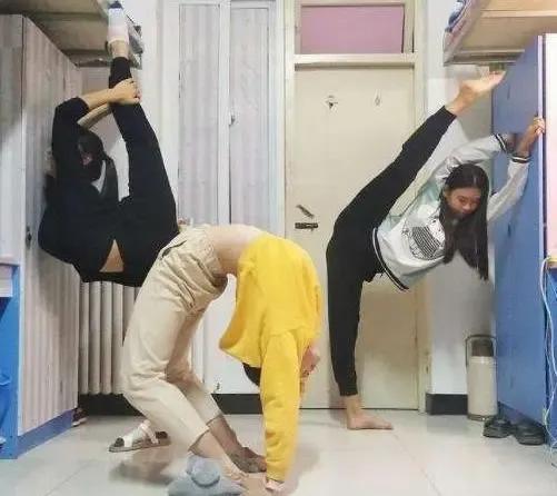 大学生“租房”成了常态，高年级学生说出真相，并不是因为钱多