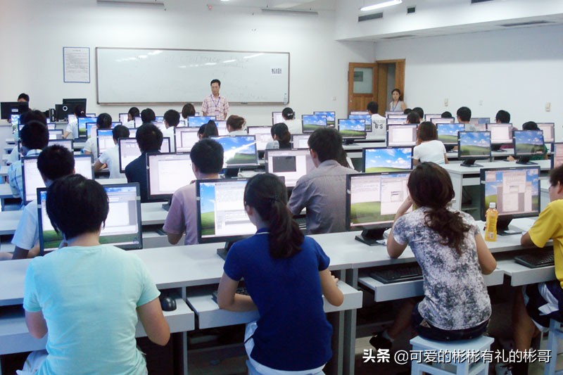 目前最火的专业，计算机科学与技术，有什么缺点，学习和就业方向