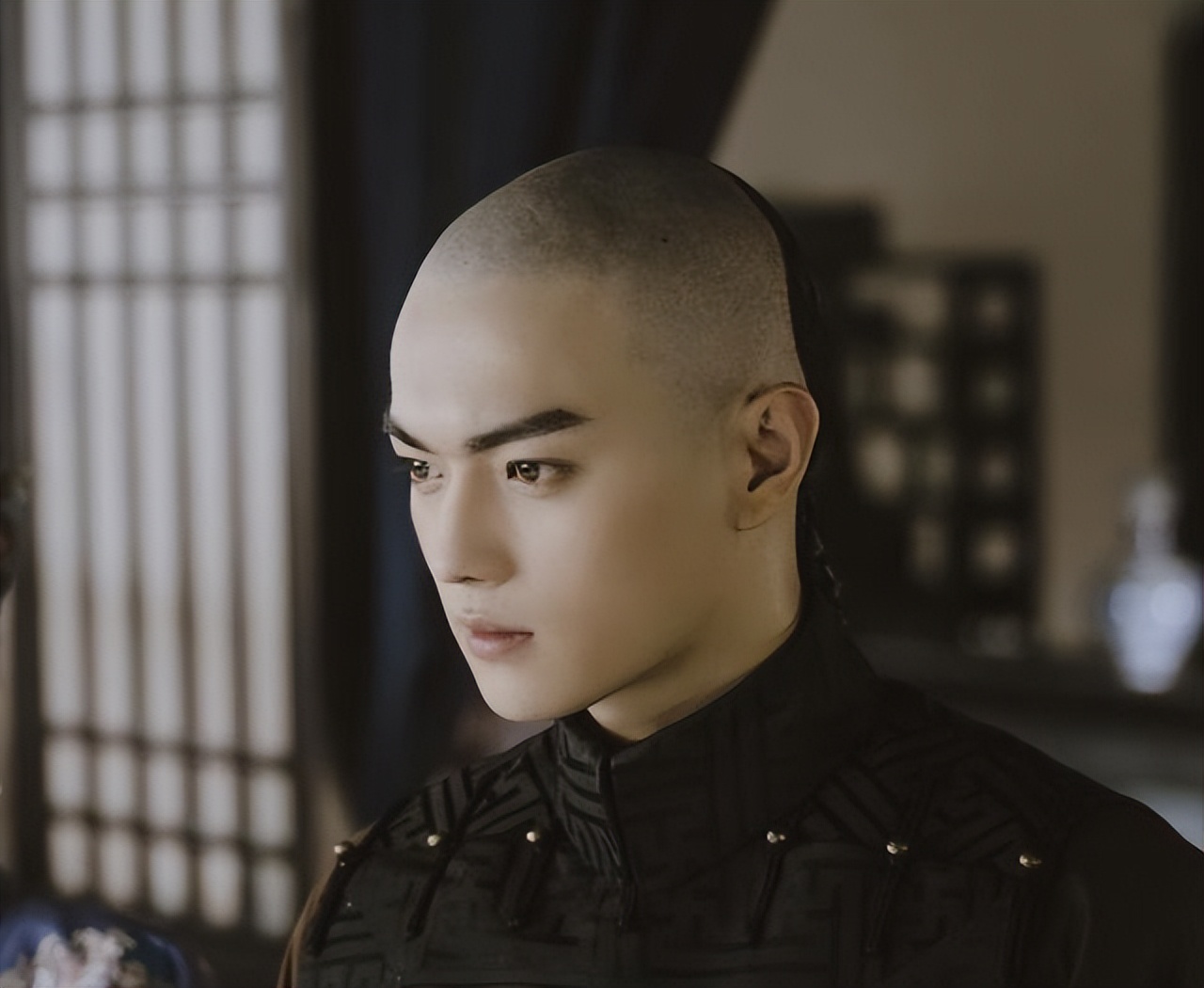 傅恒：6年连升9级，立3大奇功，48岁戛然而逝，乾隆含泪祭英雄