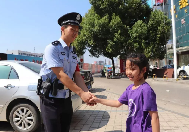 合同编制和事业编制的区别（毕业想当警察）