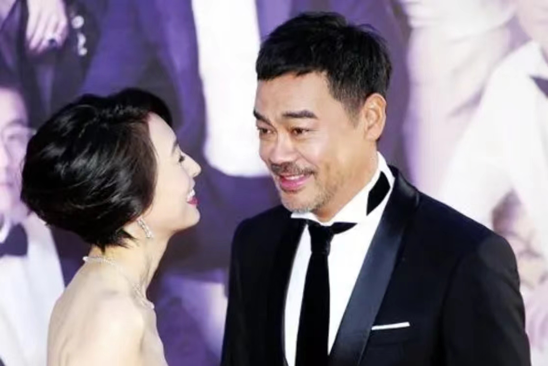 真没想到，这10对明星夫妇是丁克，有人养猫，有人把狗当亲人