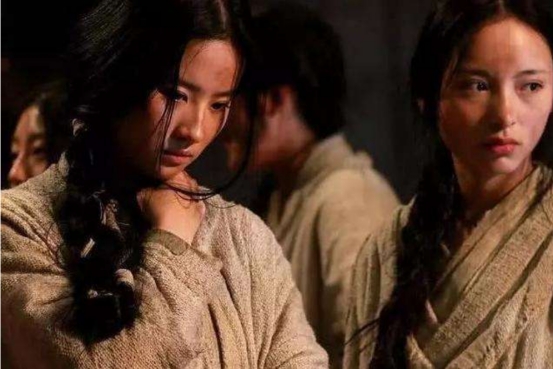 古代一种酷刑，刑具不接触犯人身体，犯人却求生不得求死不能