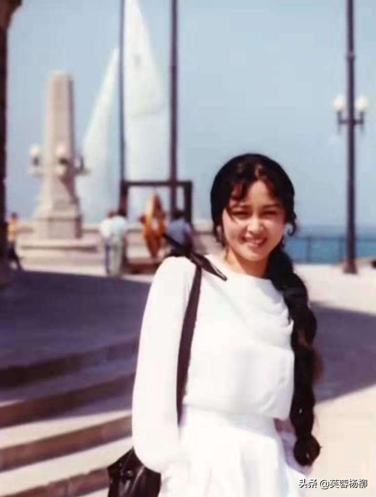 87《红楼梦》王扶林说，这女孩这么漂亮，不演林黛玉，可惜了