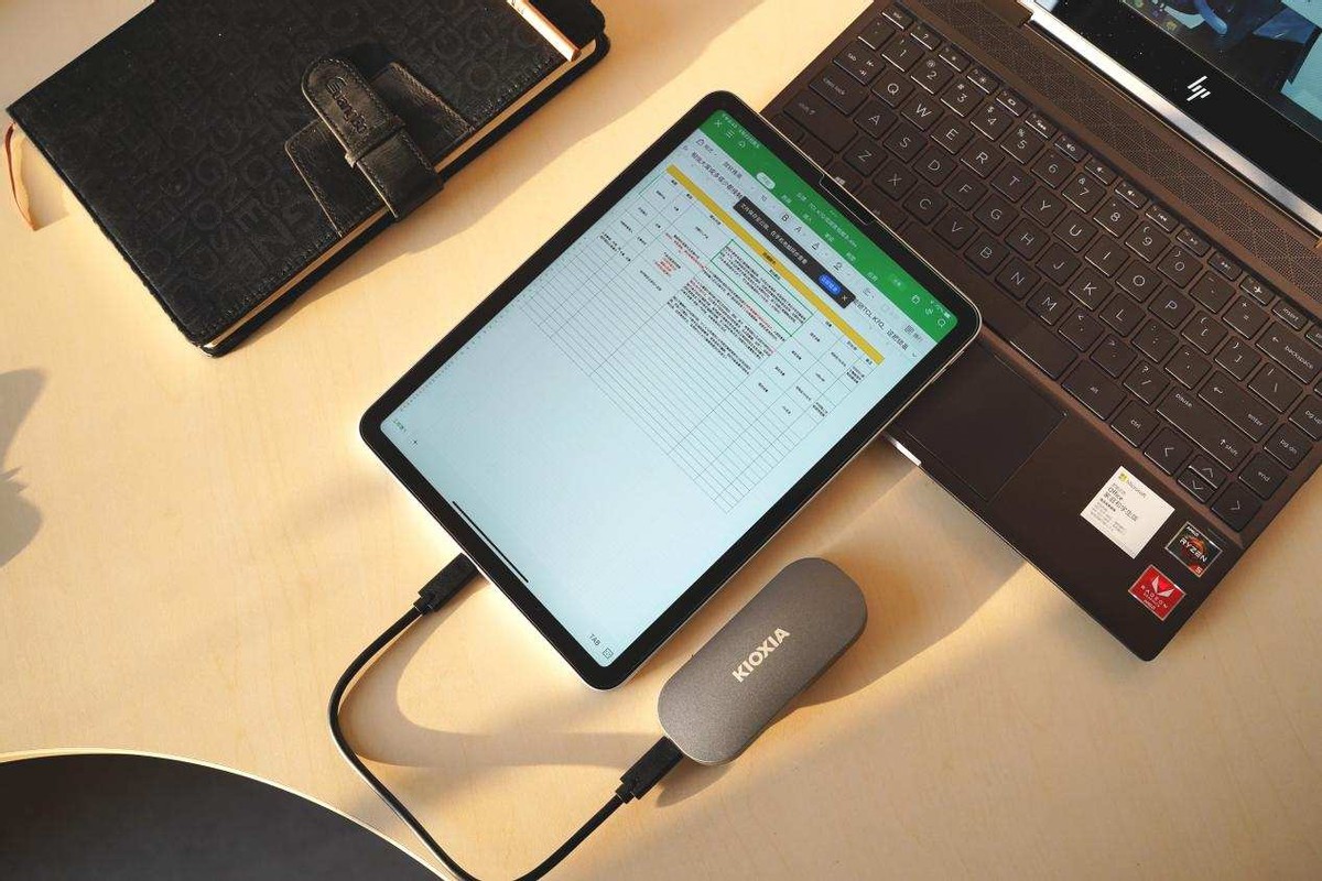 体积更小、速度更快 铠侠XD10 移动固态硬盘 成了我的办公小能手