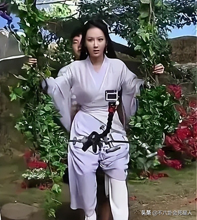 电视剧不敢拍的全景，假腿、手替、空气骑马，真的不会笑场吗？