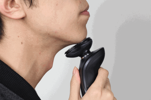 刮胡子的频率会影响男性健康吗？这3个时间段最好不要刮