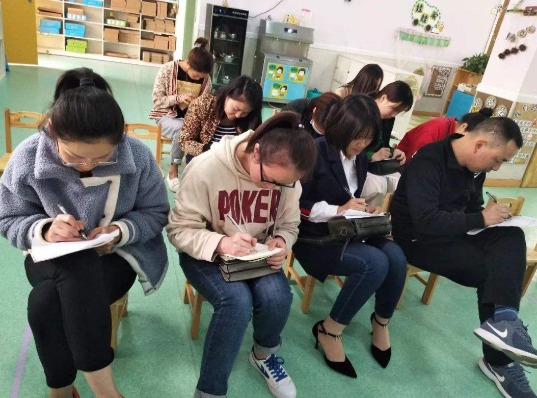 选择公立还是私立？家长有些纠结，这些答案帮你理清思路