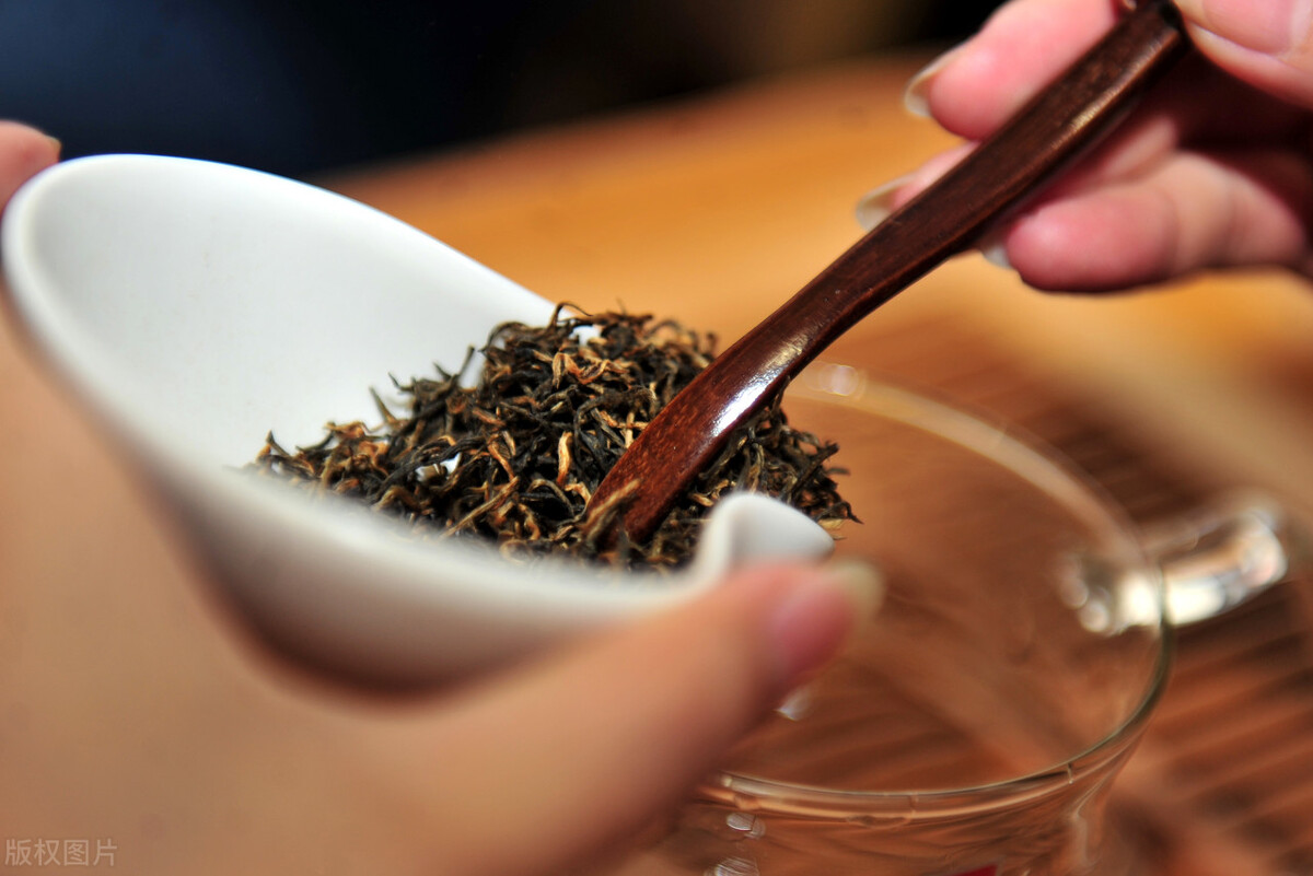 绿茶、白茶、黄茶、黑茶、青茶、红茶，中国6大茶类这下全看懂了
