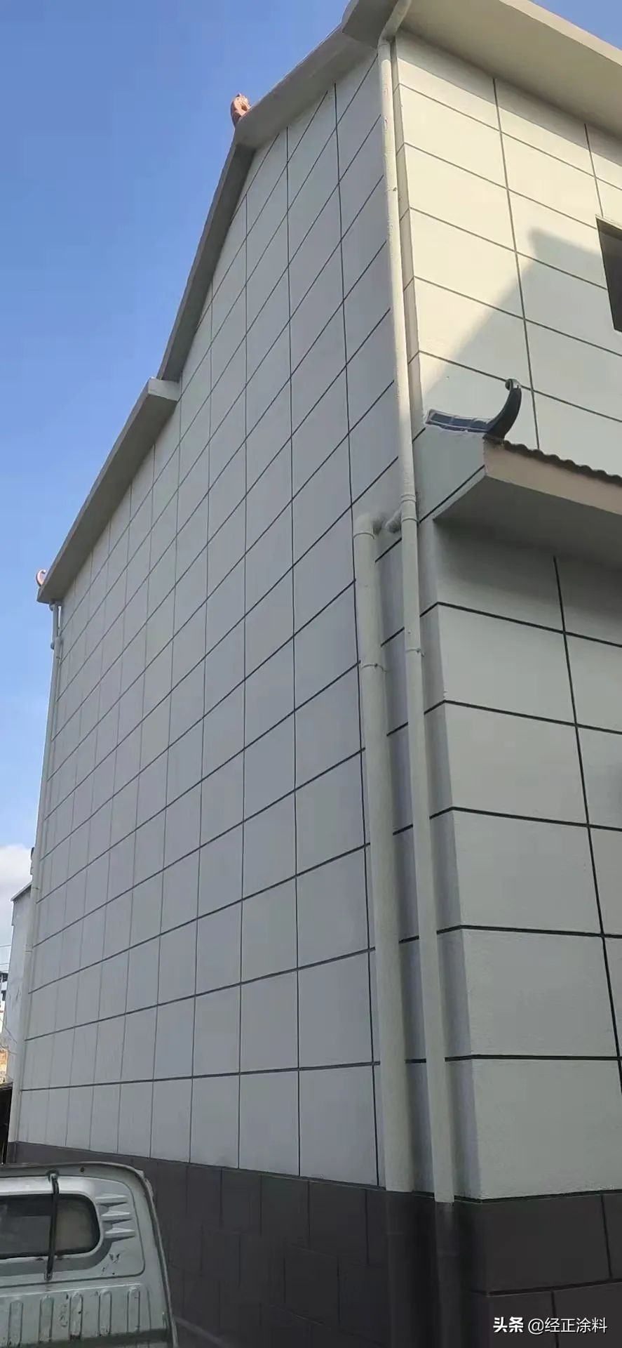 除了贴瓷砖，还可以这样装饰房子的外墙