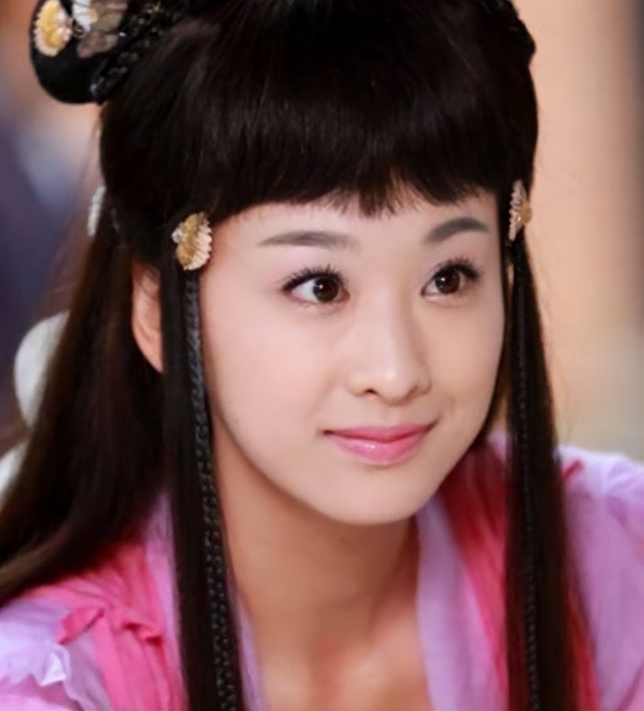 同样是“厚刘海”，把杨紫胡冰卿和杨幂放在一起，差别不止一点