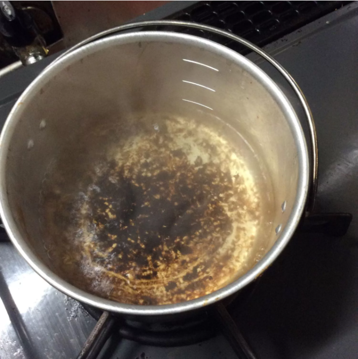 如何除去炊具上的污渍？3个轻松又简单的方法，延长炊具使用寿命