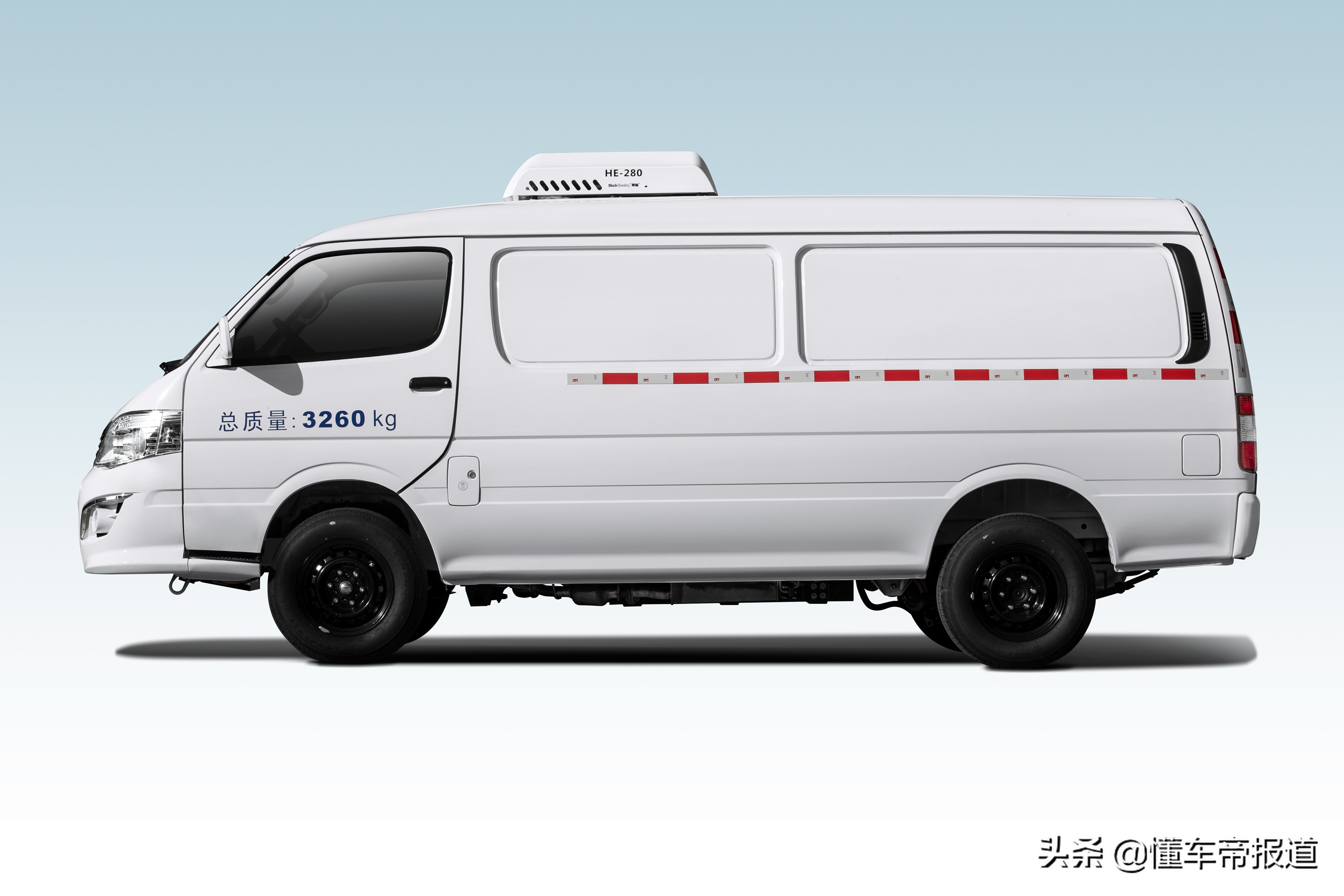 新车增程版金杯售价2687万元金龙龙耀8l新车型上市