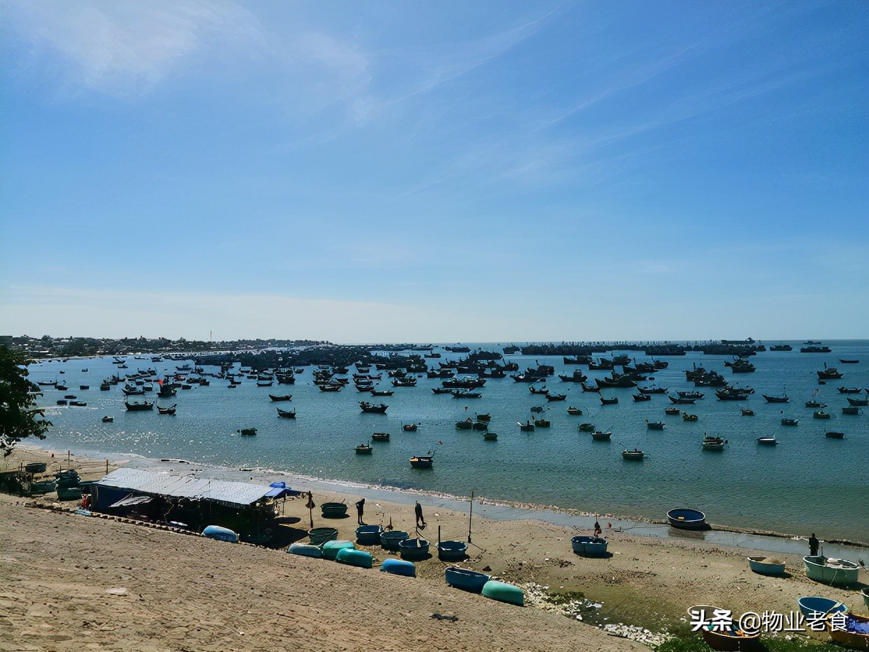 老食游记｜˙越南美奈美景，一半是沙漠一半是海水