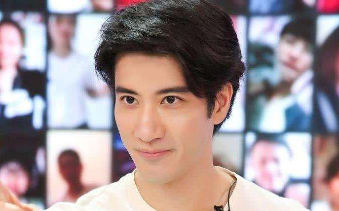 王力宏宣布暂时退圈！向李靓蕾认错道歉：不再做辩解，都是我的错