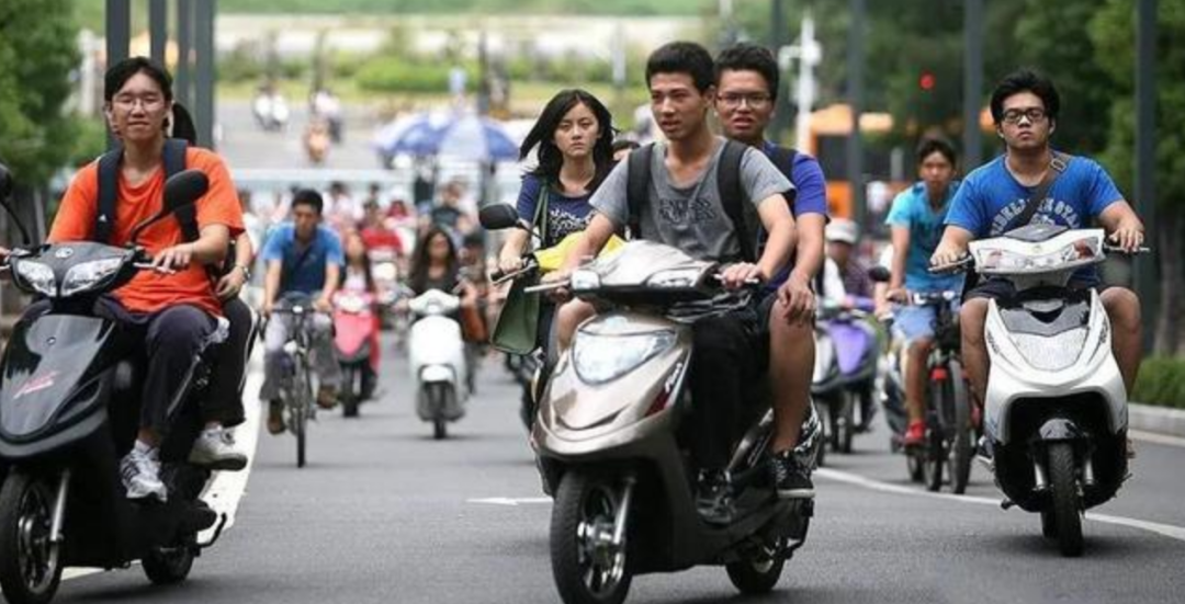 才明白，400W、800W、1200W的電動車跑多快，哪種適合跑外賣