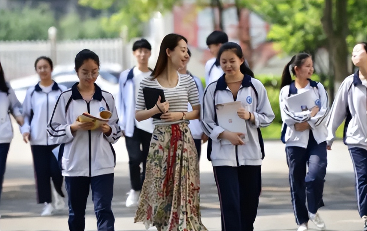 湖南高三美女学霸，生命止步在高考前夕，临终留的话让人潸然泪下
