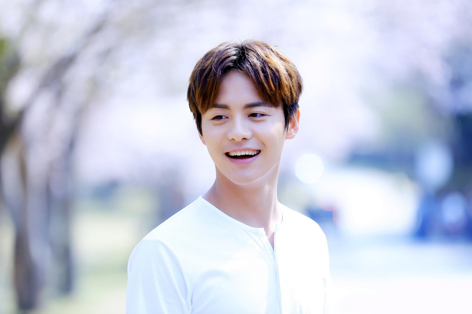 娃娃脸只服这10位明星！有人30岁还能演高中生，个个清纯可人