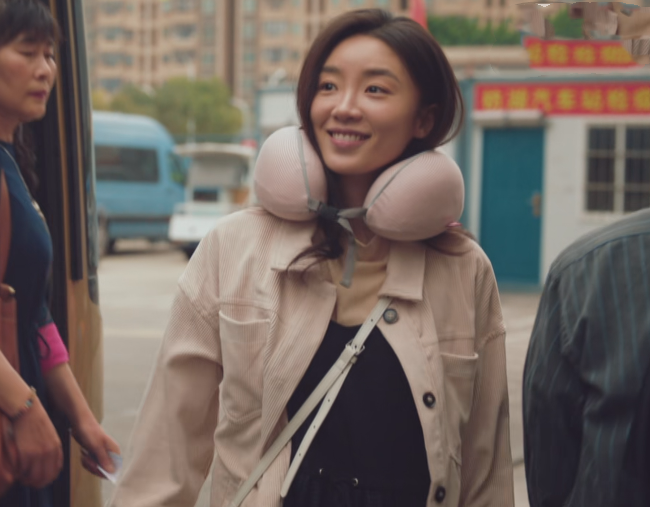 对手：私生女只是掩人耳目！三处伏笔暗示了小婷真实身份 比丁美兮还惨