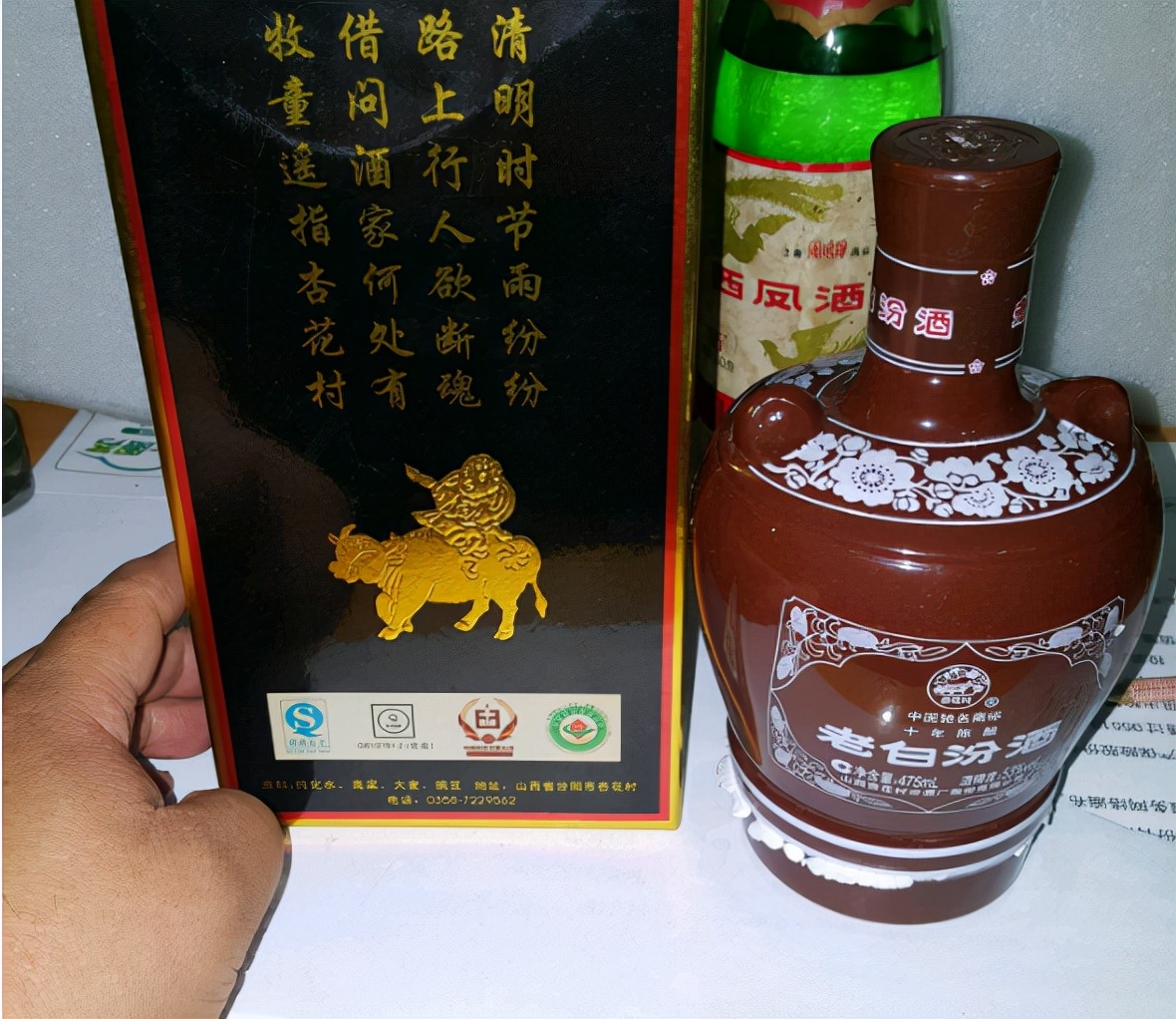 2021热门中低端白酒测评，这5款纯粮酒好喝不上头，你喝过几款？