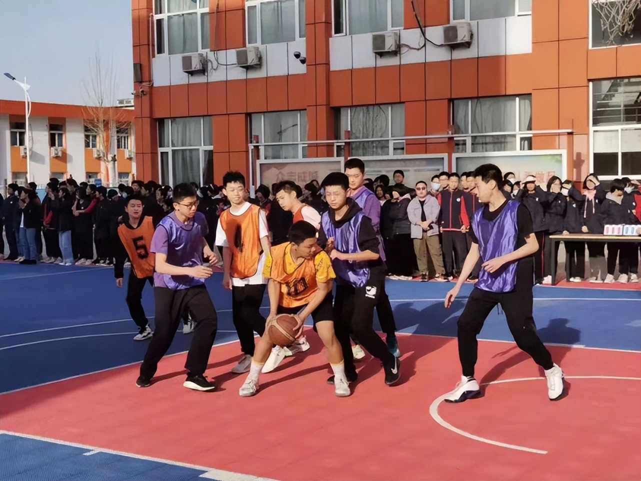 走在教育的同心圆上丨传奇校长吴世民访谈